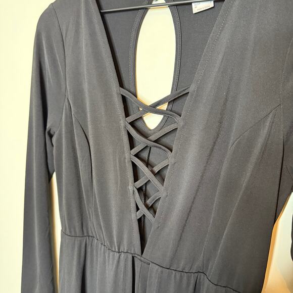 NWOT Venus Black Romper with Maxi Overlay - Picture 5 of 9
